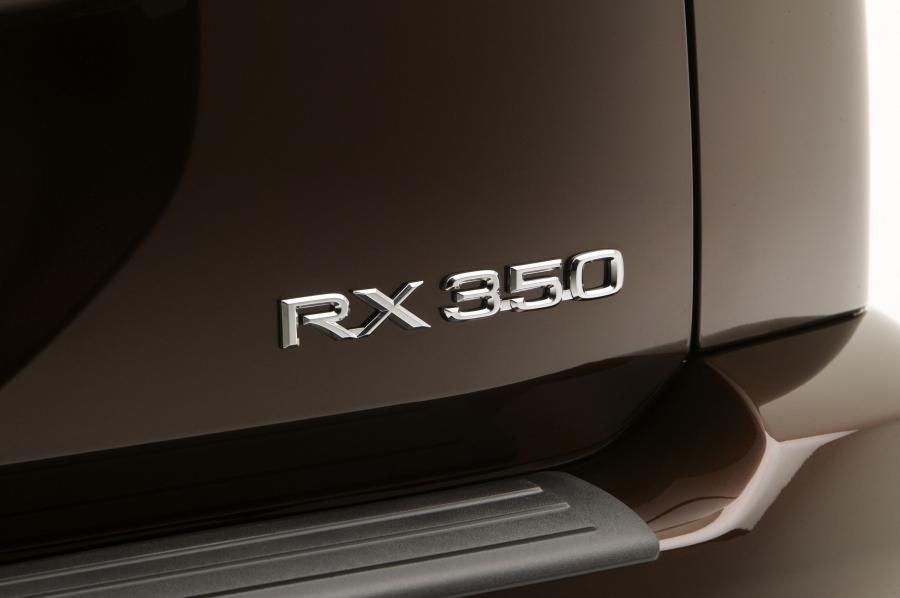  Lexus RX350 2006 года  (фото 38 из 101)